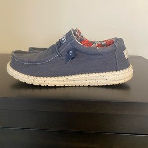 Hey Dude Wally Stretch Size 10